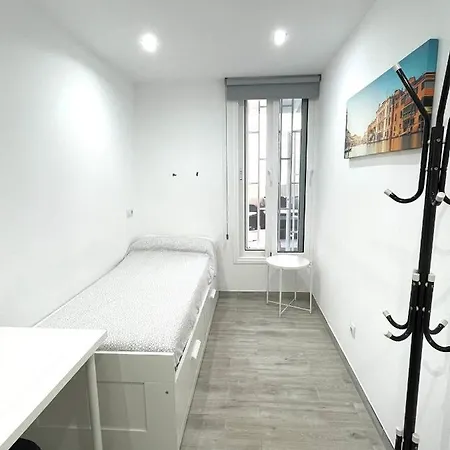 Beautiful Rosas أرونا